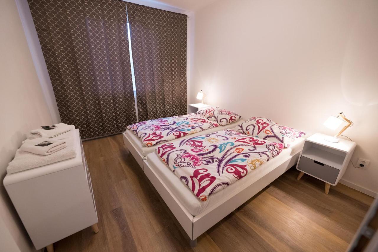 Bein Apartment With Parking Brno Extérieur photo