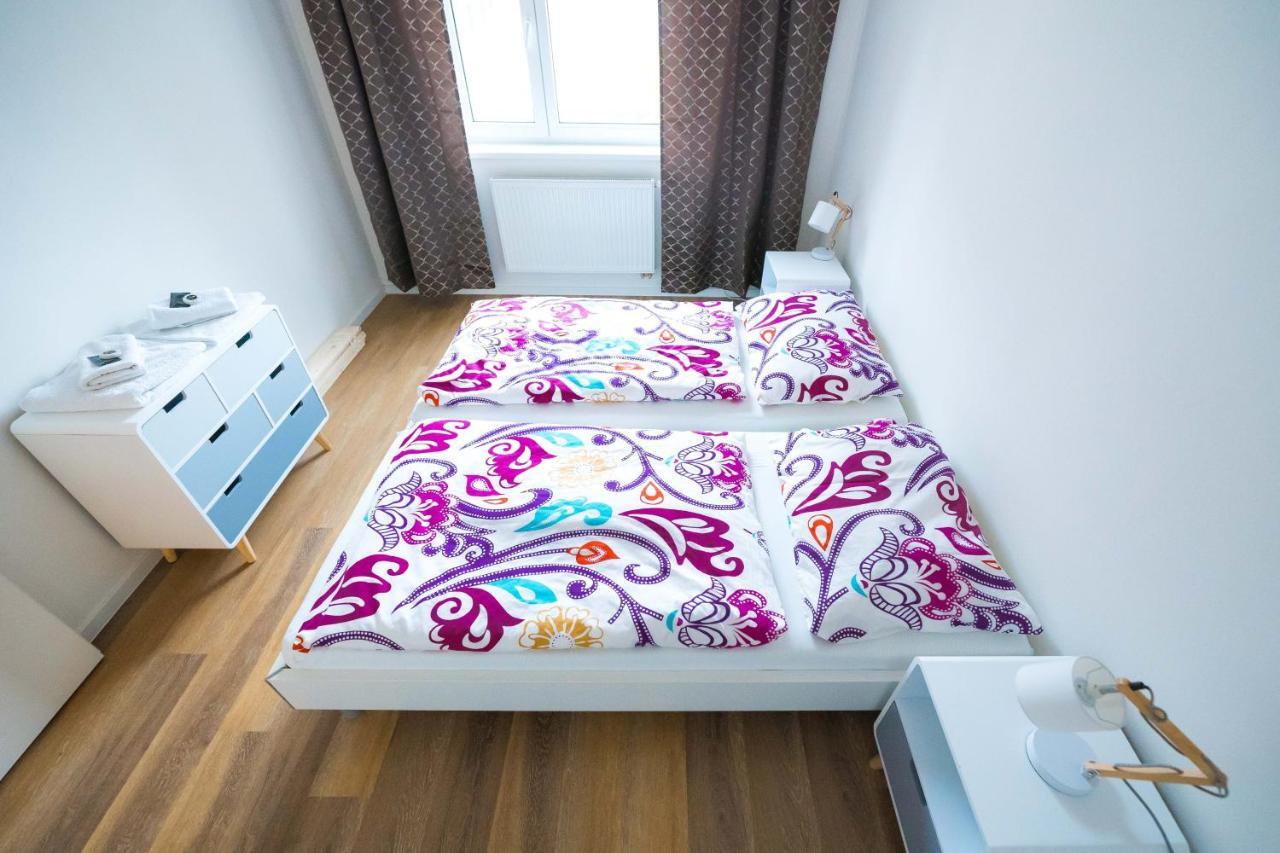 Bein Apartment With Parking Brno Extérieur photo